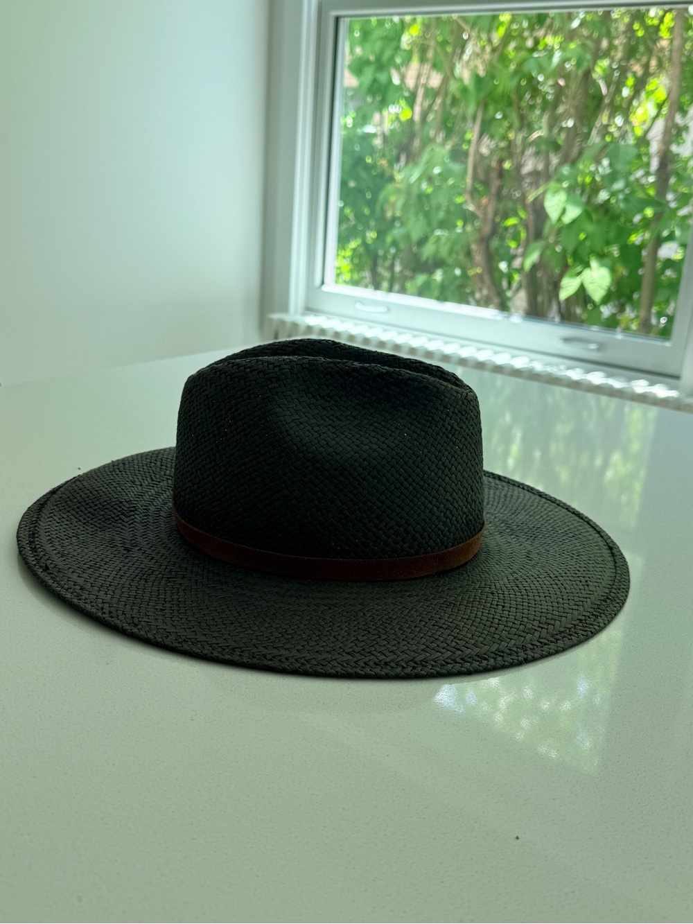 Janessa Leoné straw hat